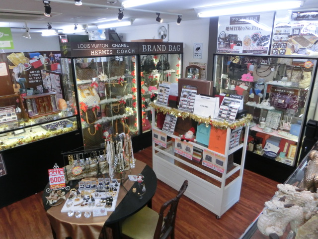 http://www.recyclemart-kyoto.com/%E4%B8%89%E5%9B%BD%E5%86%85%E8%A6%B32015.11.JPG